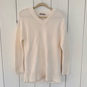 Everlane White Knit V Neck Sweater